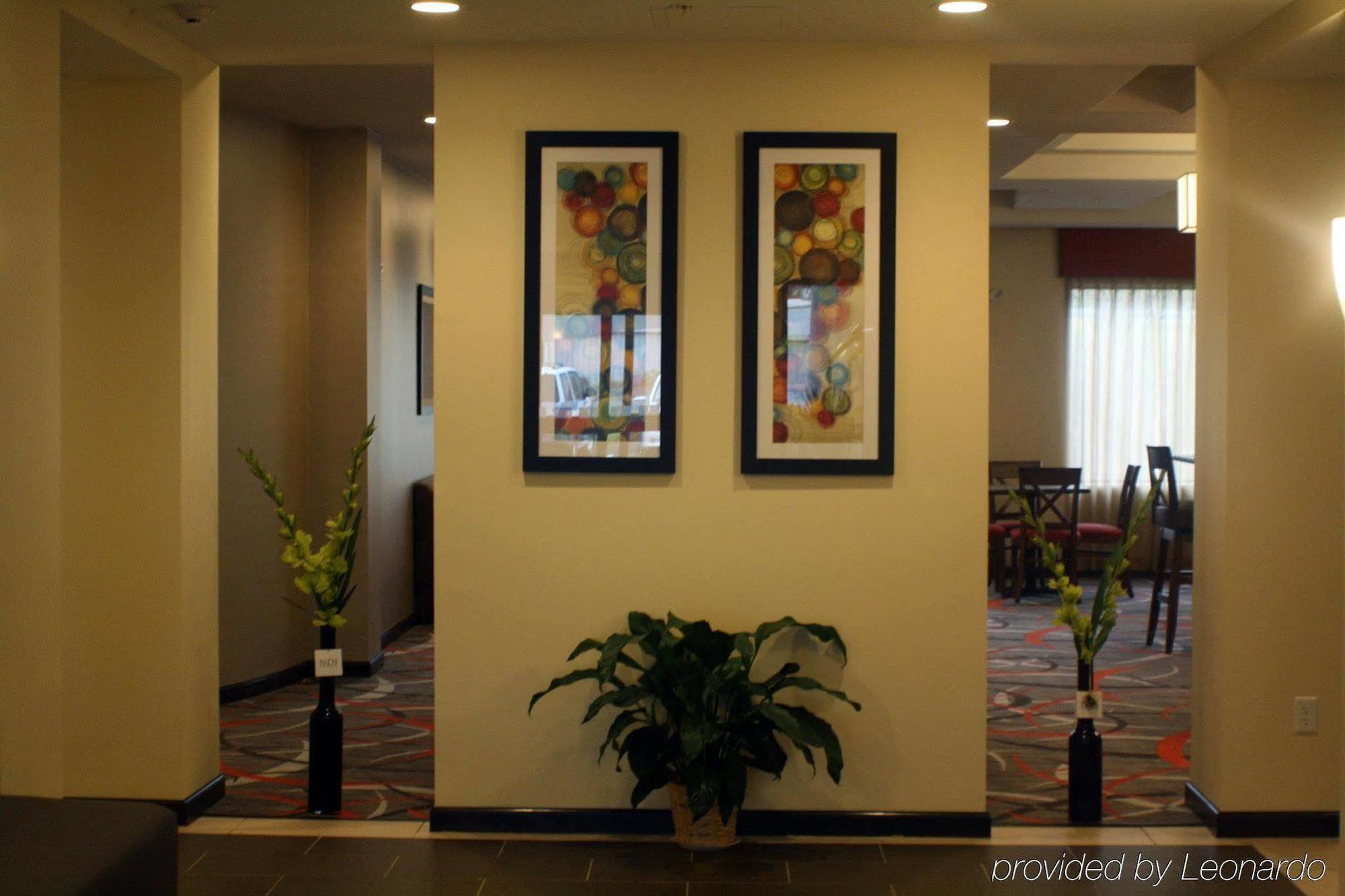 Holiday Inn Express And Suites - Bradford By Ihg Εσωτερικό φωτογραφία